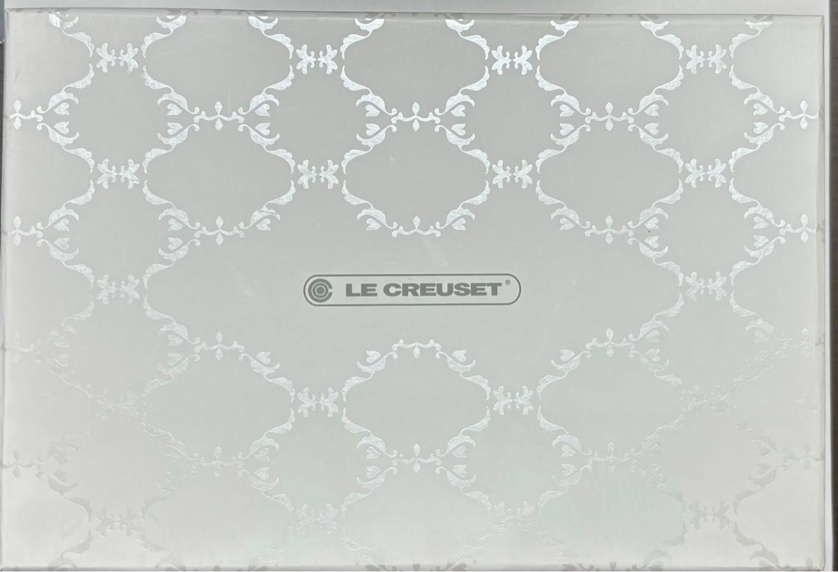ル・クルーゼ(Le Creuset) ボウル オーバル・ボール 23 cm ホワイトラスター
