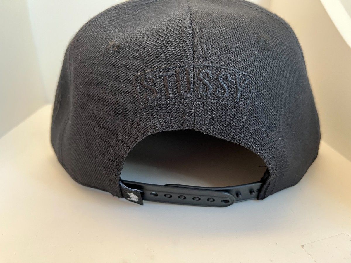 STUSSY ステューシー スナップバック キャップ 帽子