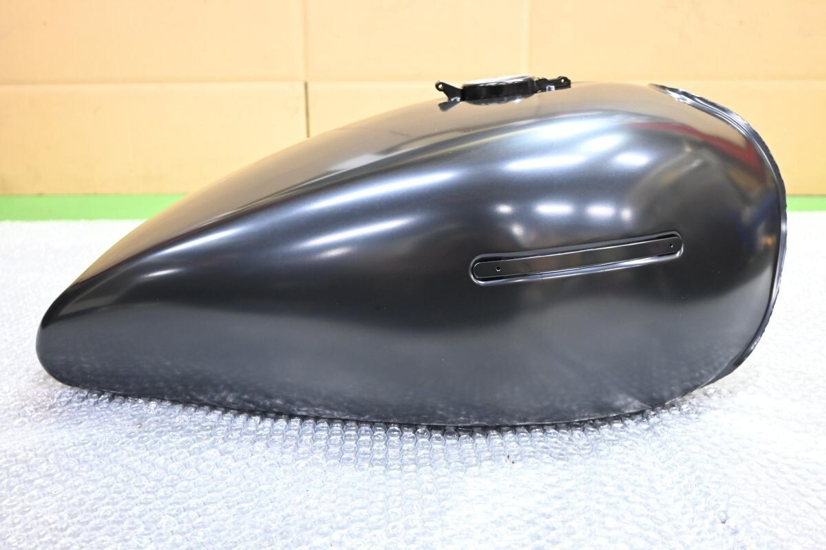 K-082 new goods Z1 Z2 750RS Short pitch gasoline tank MRS