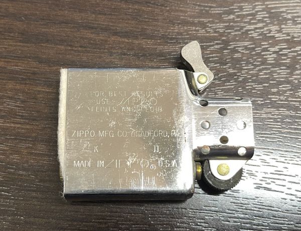 202725-233-11 未使用保管品 ZIPPO ジッポー オイルライター FOR THE LIGHT OF YOUR LIFE ブラック黒系 1987年製 同梱不可/単品取引のみの画像5