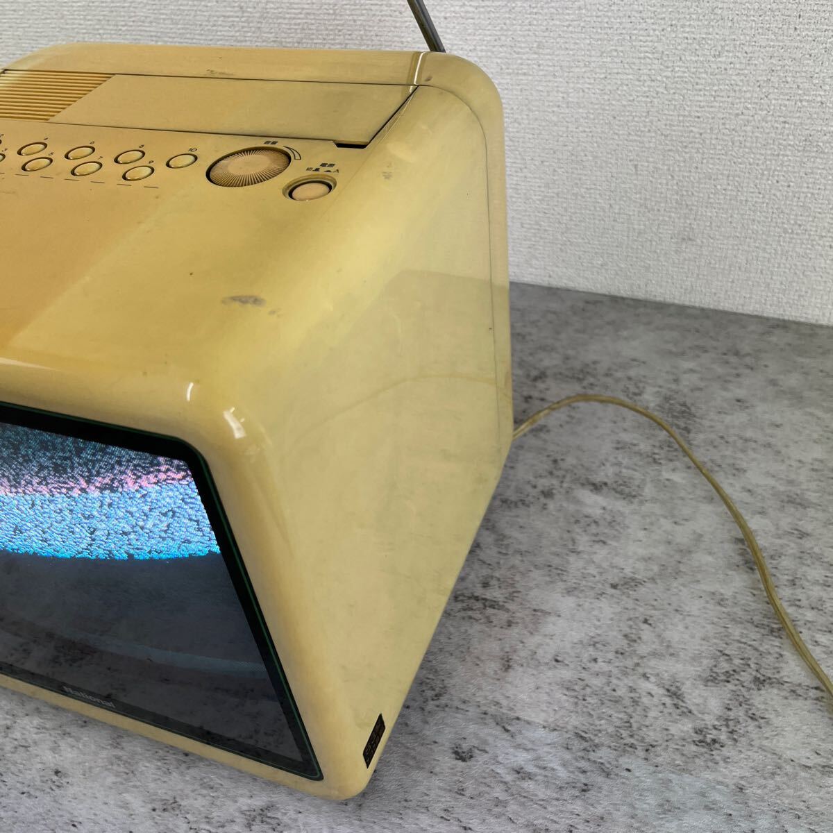 National National color tv TH11-S9 electrification has confirmed Showa era consumer electronics retro 