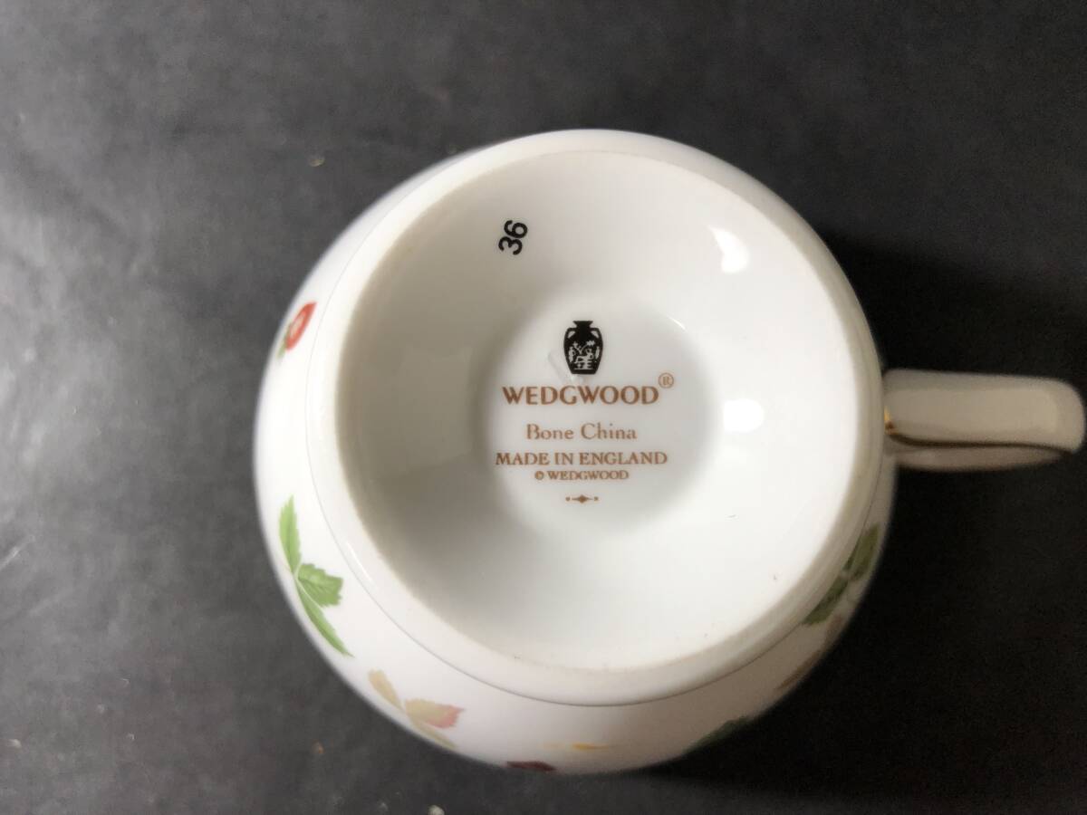 西洋食器　Wedgwood　ウェッジウッド　ワイルドストリベリー　カップ＆ソーサー　西洋食器　_画像8