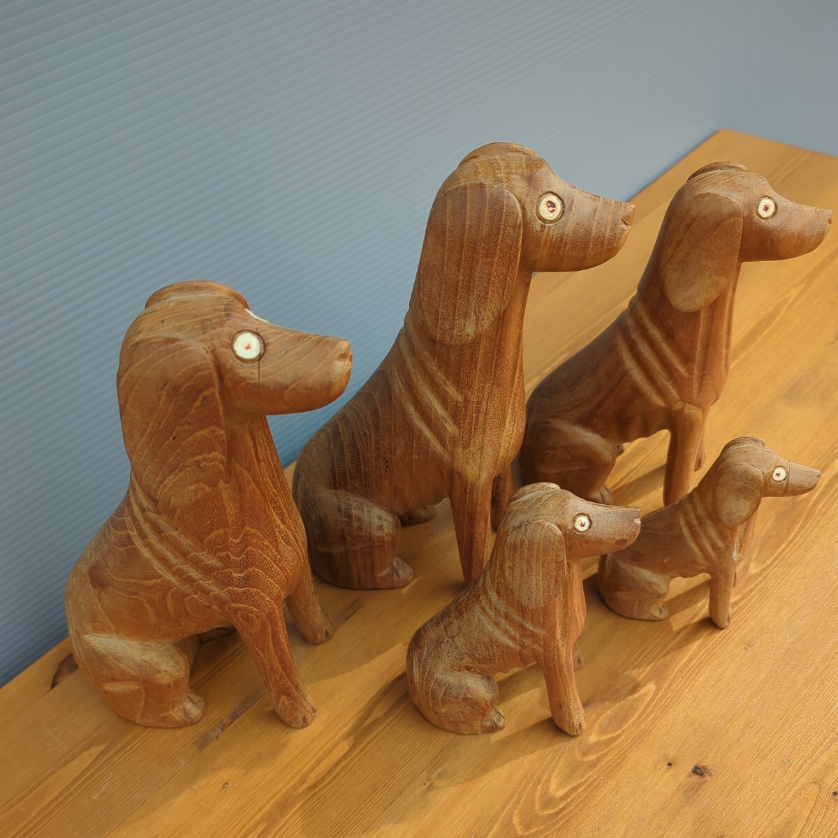 犬の置物　木彫り 置物 インテリア レトロ　アンティーク　
