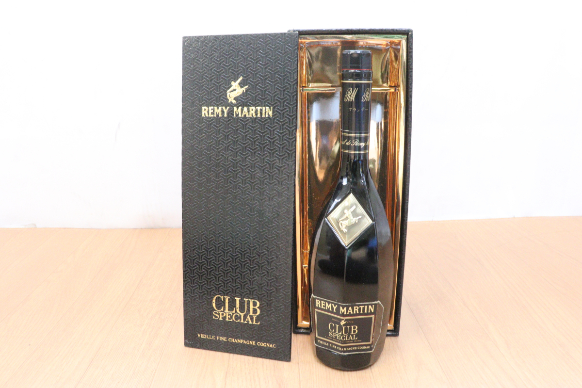 【ト足】 未開栓 REMY MARTIN レミーマルタン CLUB SPECIAL CE780CAA25_画像1