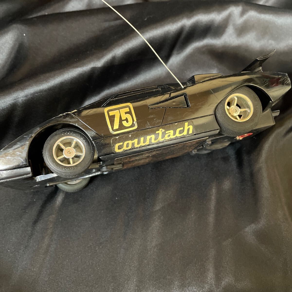  Tommy lateo Racer 75 Lamborghini счетчик k Tommy подлинная вещь TOMY радиоконтроллер радио контроль текущее состояние товар 