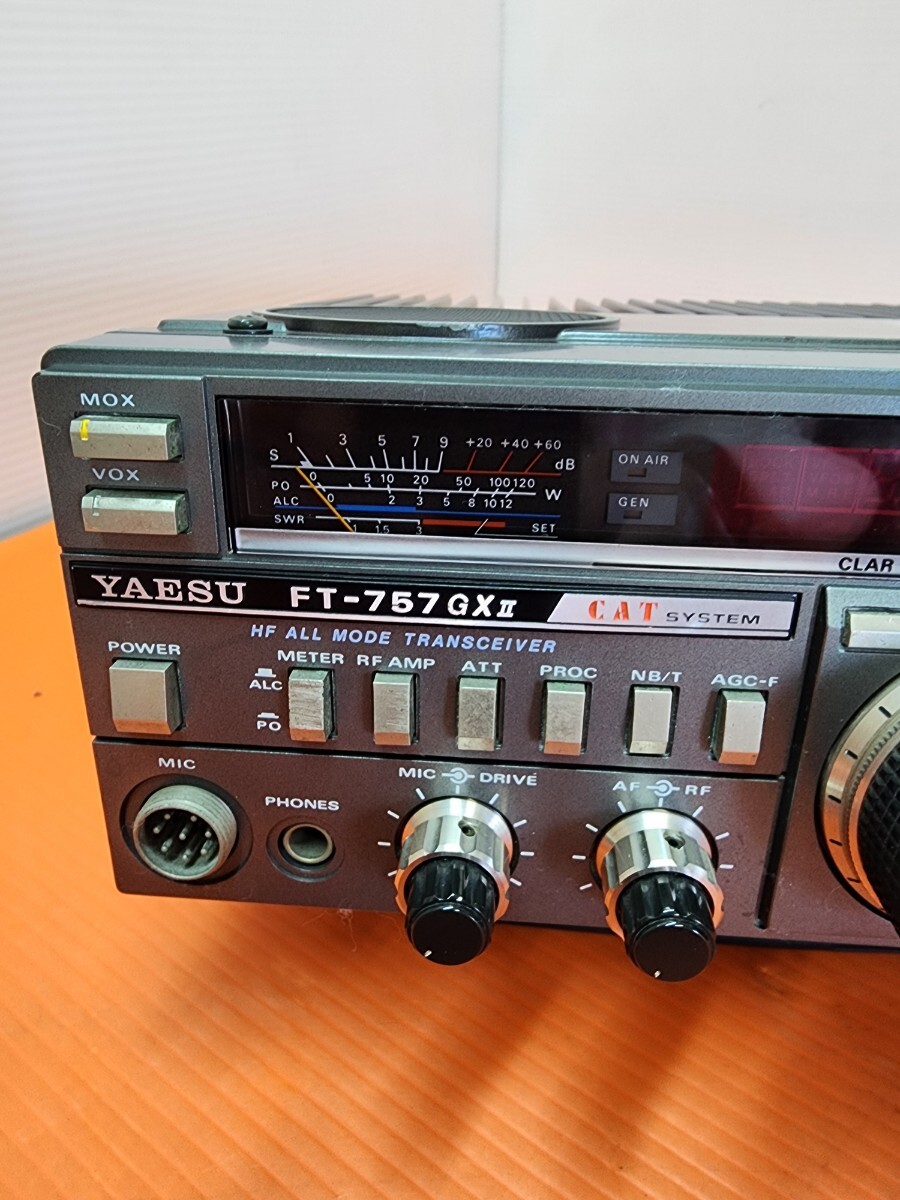  стоит посмотреть!! YAESU FT-757GX II линия машина б/у текущее состояние товар работоспособность не проверялась дешевый распродажа рация 