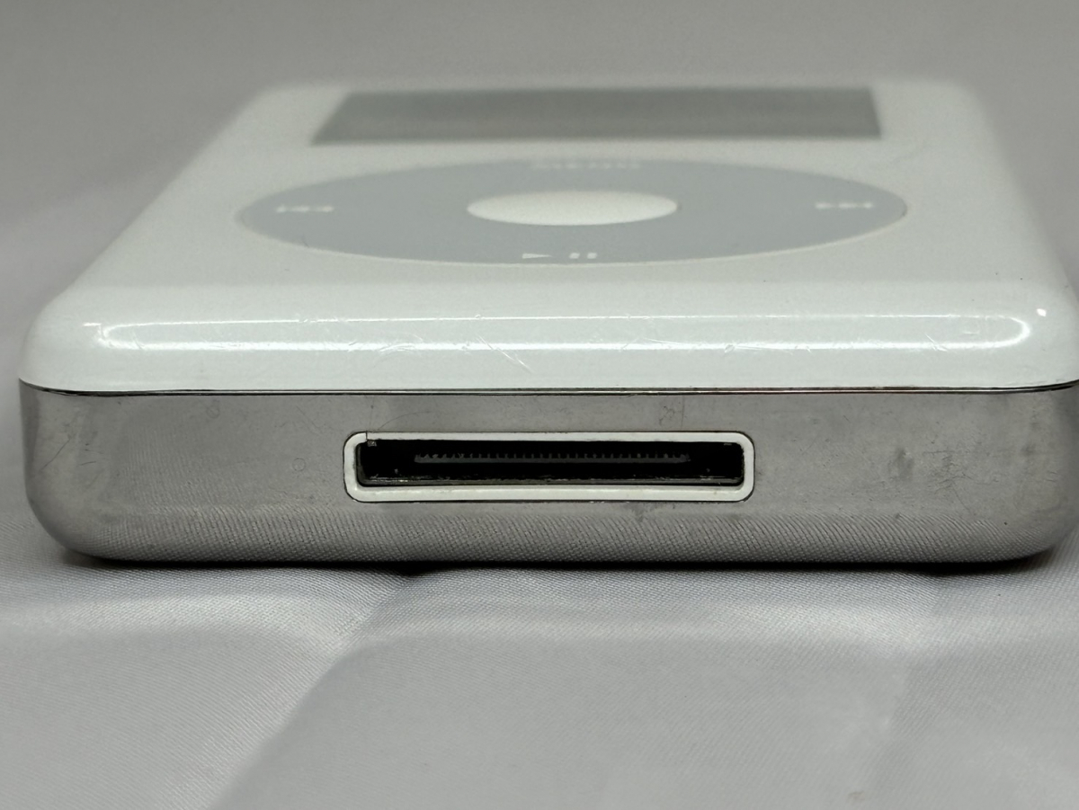 10466-4-SK23- Apple アップル - iPod classic 2005年 第４世代 第５世代 podcast対応 カラー液晶 - 通電動作未確認_画像5