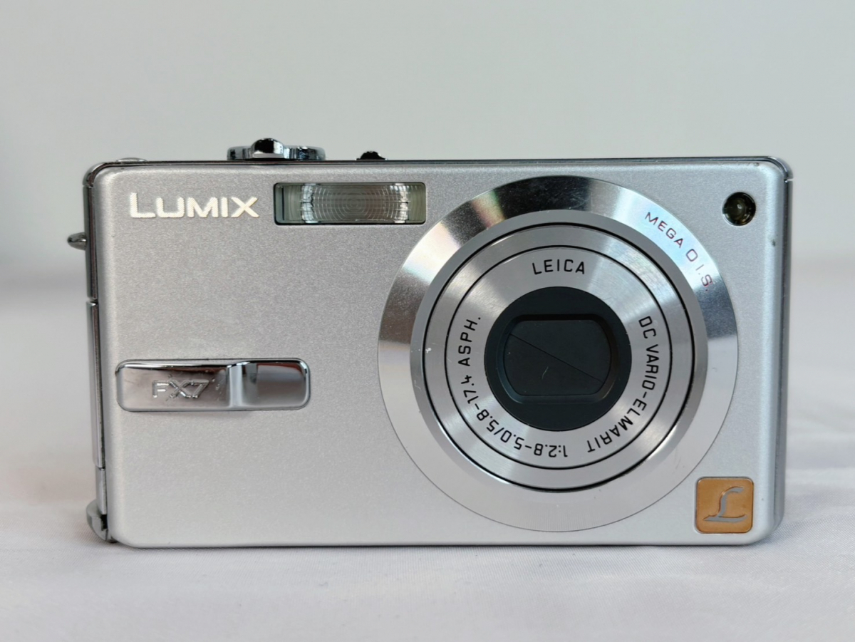 10160-2-MS11- Panasonic パナソニック - LUMIX DMC-FX7 - 通電未確認 付属有の画像2