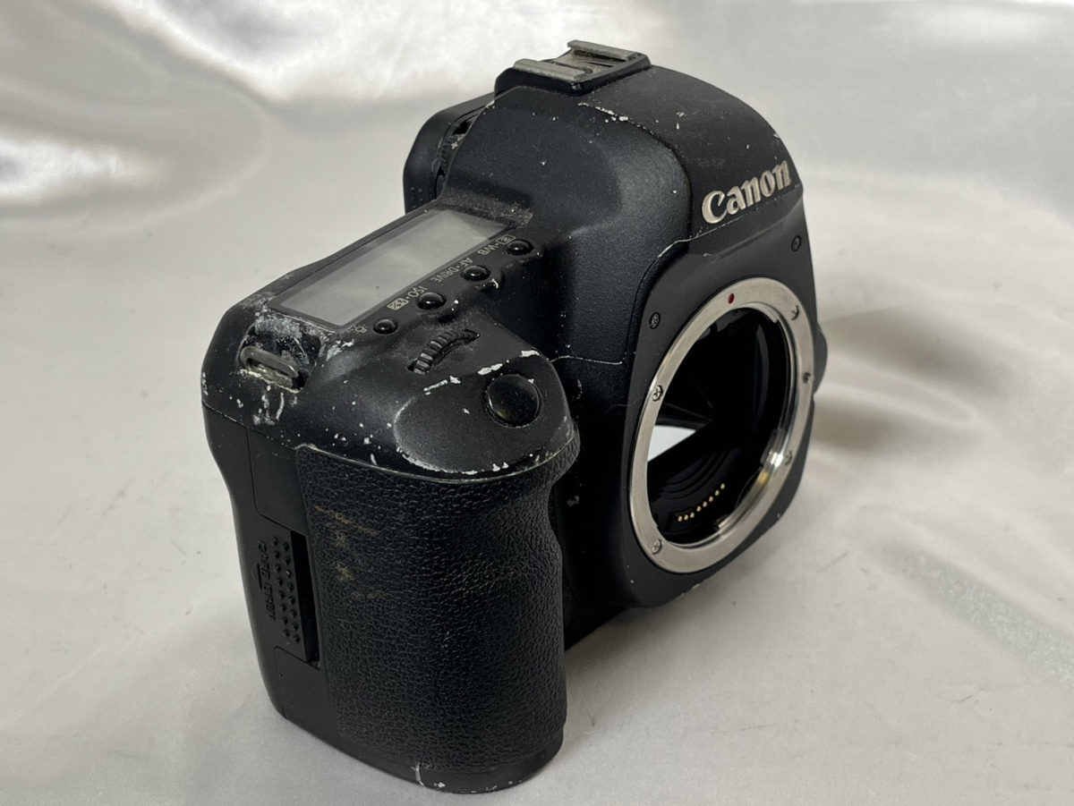 10000-17-SK18-Canon キヤノン- EOS 5D MKII MK2-デジタル一眼レフカメラ 通電動作確認済み 動作良好の画像4