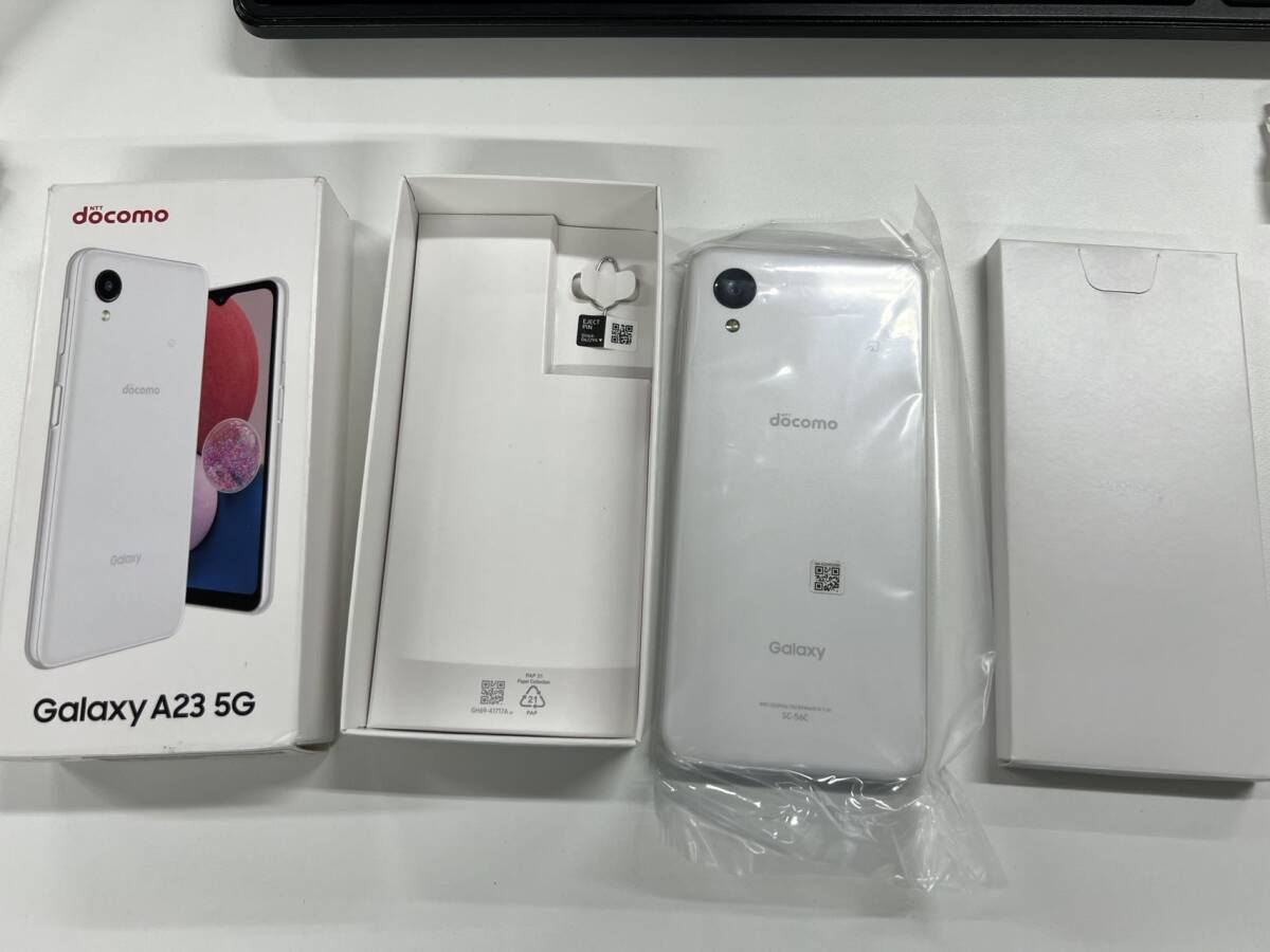 未使用近い SIMフリー Galaxy A23 5G SC-56C ホワイト 一括〇_画像2