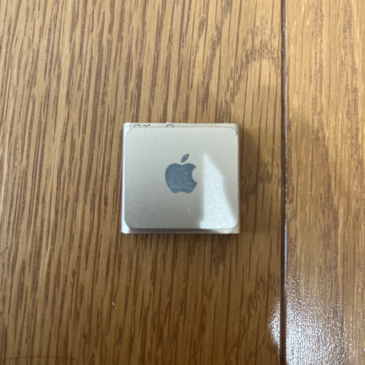 apple iPod shuffle 2GB