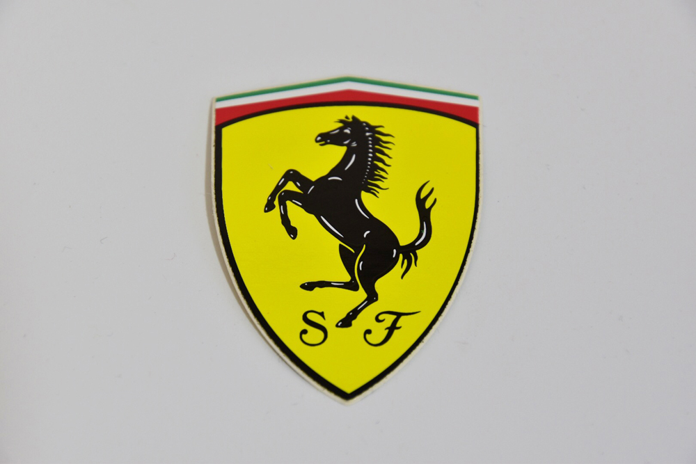 95992896 スクーデリア フェラーリ ステッカー シール 純正品 Scuderia ferrari sticker の画像1