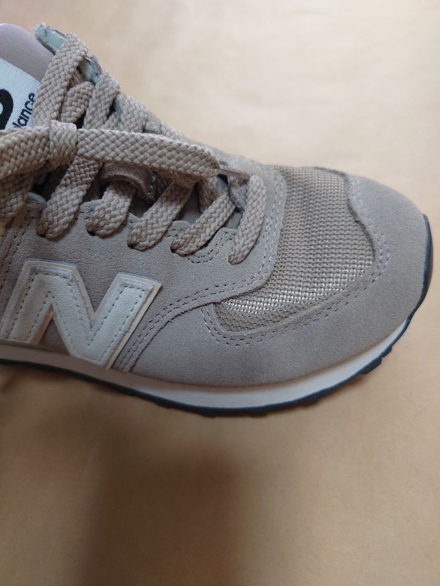 ☆着用１回☆　 ニューバランス New Balance スニーカー　574 23センチ　ベージュ U574WO2D U574WO2