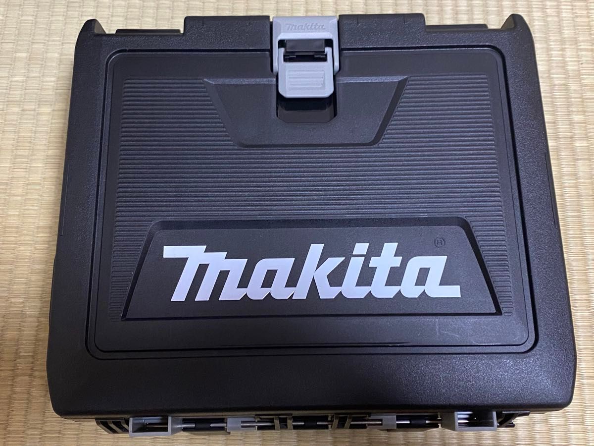 マキタ　インパクトドライバー　TD173D ブラック　新品未使用品！