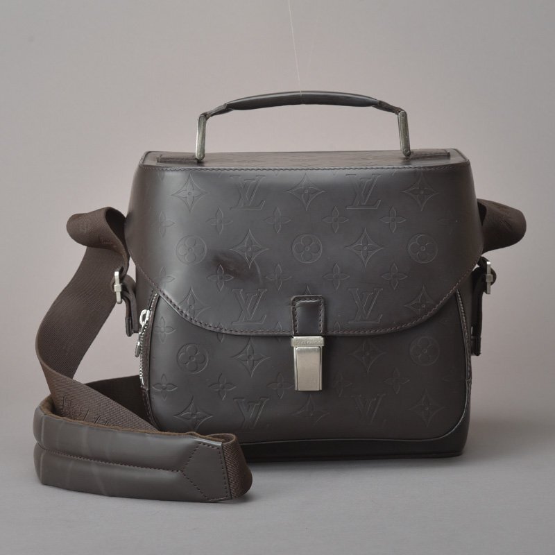 1 jpy beautiful goods Louis Vuitton Charlie shoulder bag 2WAY handbag monogram glase leather Brown M46510 camera bag #e.c/d.d