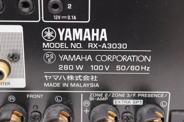 ○○YAMAHA RX-A3030 AVアンプ 元箱付き 【通電OK・他未確認 ジャンク扱い】オーディオ機器　ヤマハ　_画像9