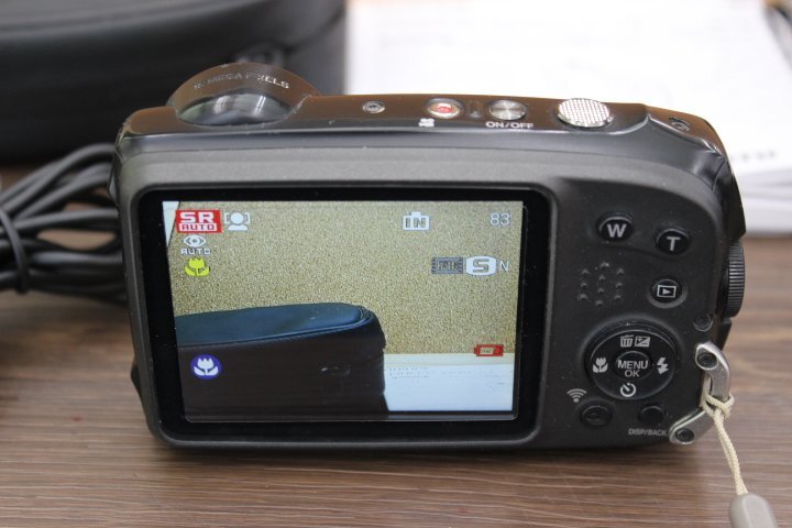 ○FUJIFILM FinePix XP70 デジタルカメラ ブルー ファインピクス デジカメ 富士フィルム 通電確認済み 現状品_撮影OK