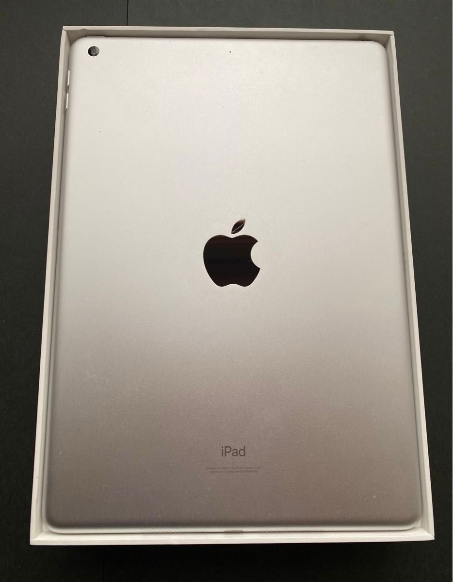 新品未開封 iPad 10.2インチ 第9世代 Wi-Fi 64GB シルバー 2021年秋モデル MK2L3J/A silver