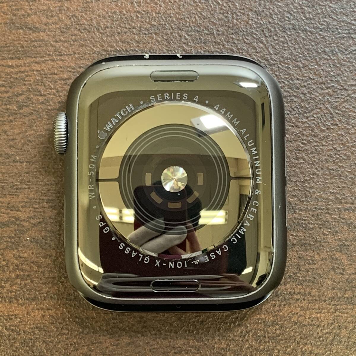 Apple Watch Series4 GPSモデル 44mm A1978 最大容量94% / 第4世代 アップル ウォッチ 腕時計 スマートウォッチの画像3