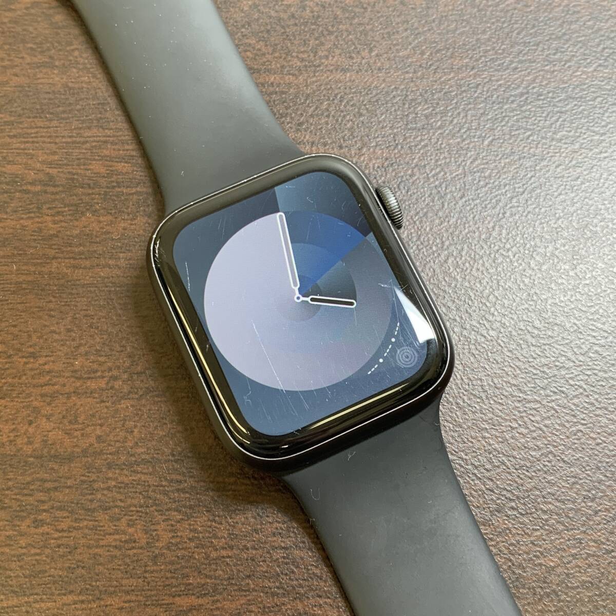 Apple Watch Series4 GPSモデル 44mm A1978 最大容量94% / 第4世代 アップル ウォッチ 腕時計 スマートウォッチの画像1