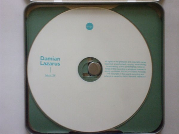 即決○MIX-CD / Fabric 54 mixed by Damian Lazarus○Cajmere・Swayzak・Kenny Larkin・Four Tet○2,500円以上の落札で送料無料!!の画像3