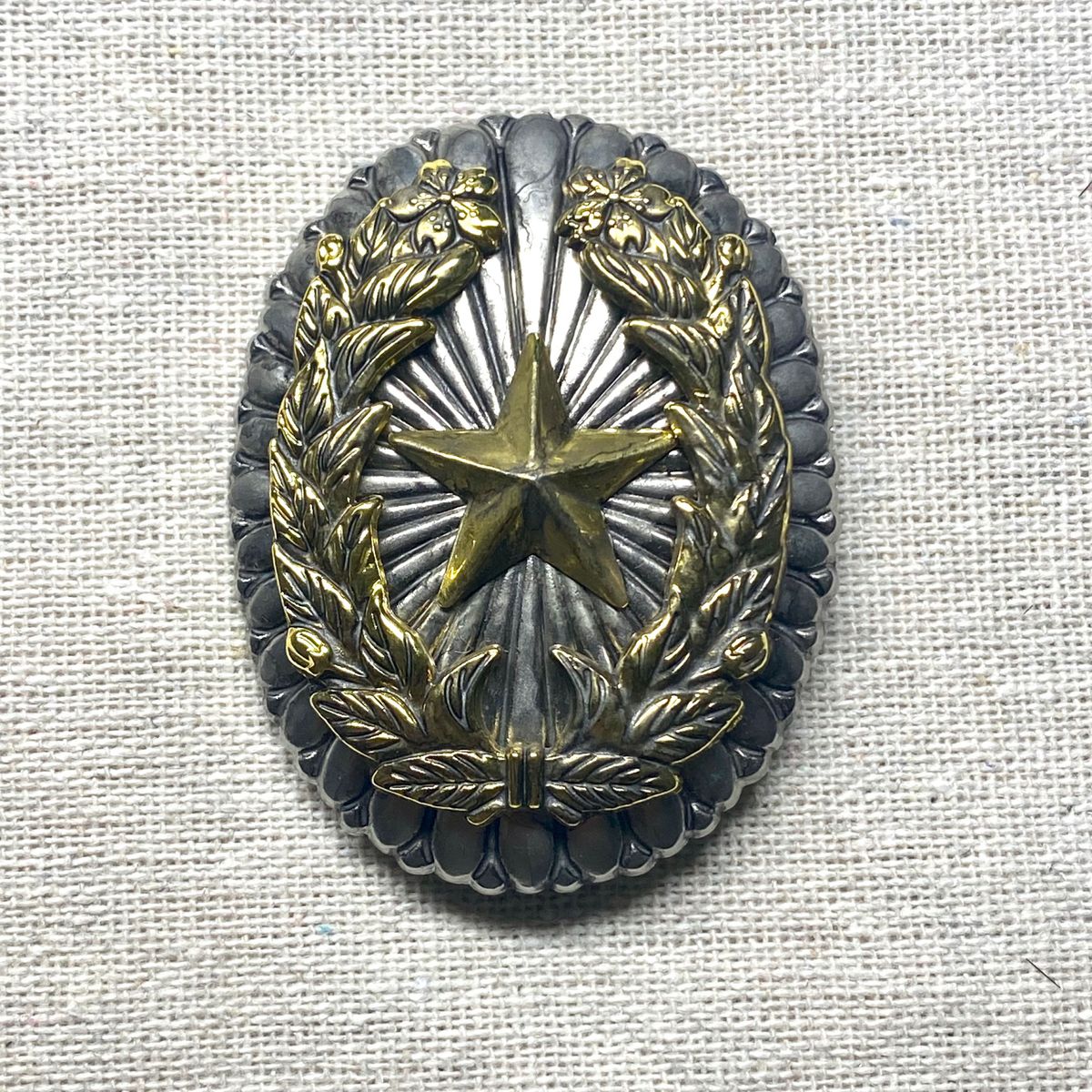 精密複製】将官用『陸軍 隊長章』日本軍 部隊長 勲章 徽章 隊長 精密複製】将官用『陸軍 隊長章』日本軍 部隊長 勲章 徽章 隊長