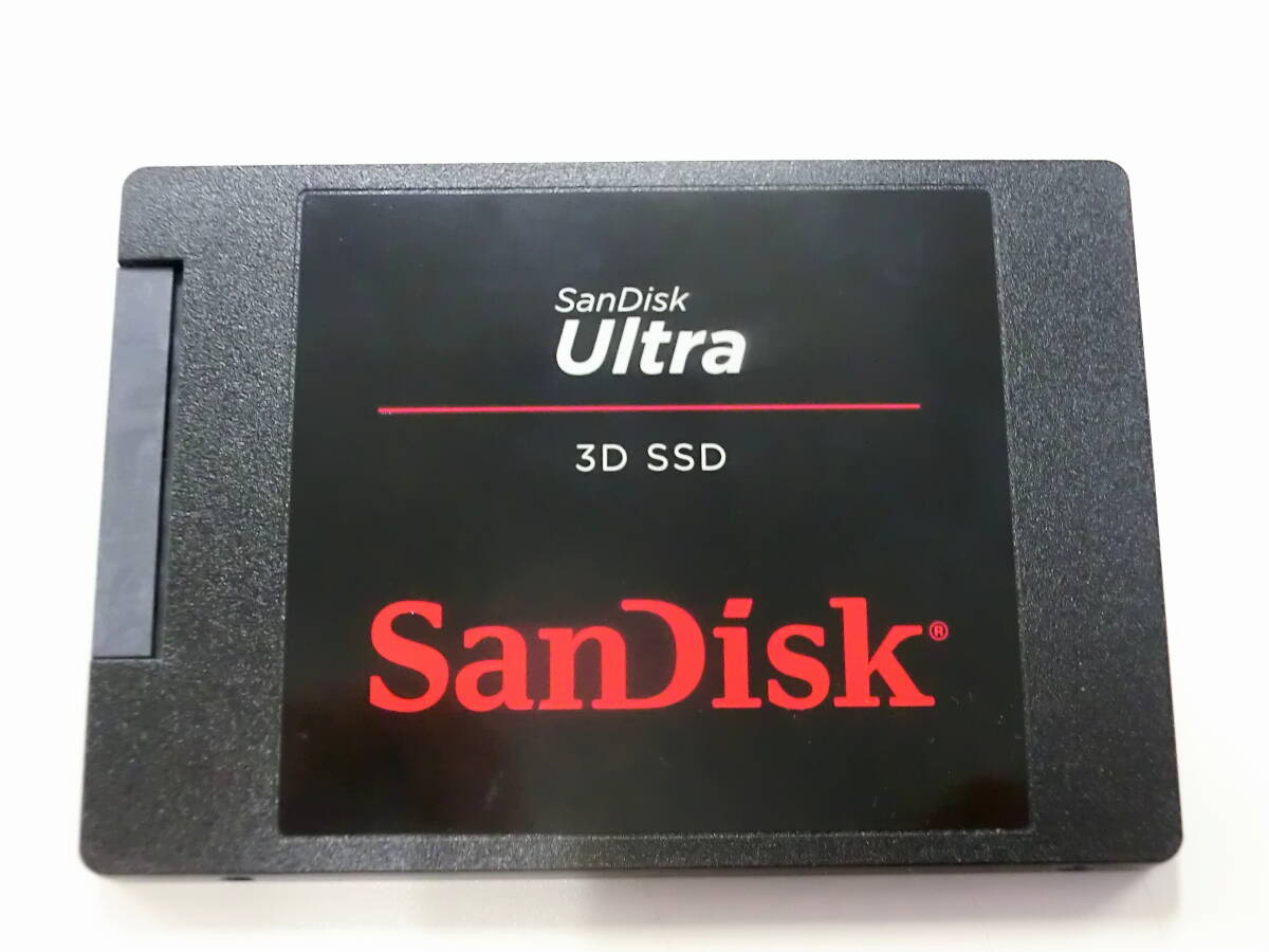 SanDisk/高速SSD/500GB/SDSSDH3-500G/【中古品】