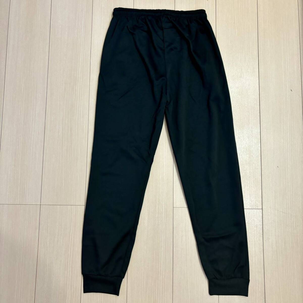 お値下げ中！新品・メンズ・ジョガーパンツ②・M〜Lサイズ・ブラック・ポケット付の画像5