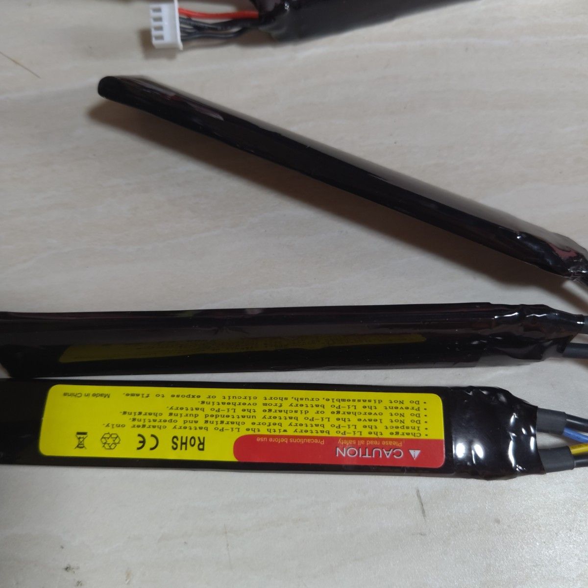 電動ガン用リポバッテリー11.1v 1200mah Lipo ３セル　エアガン