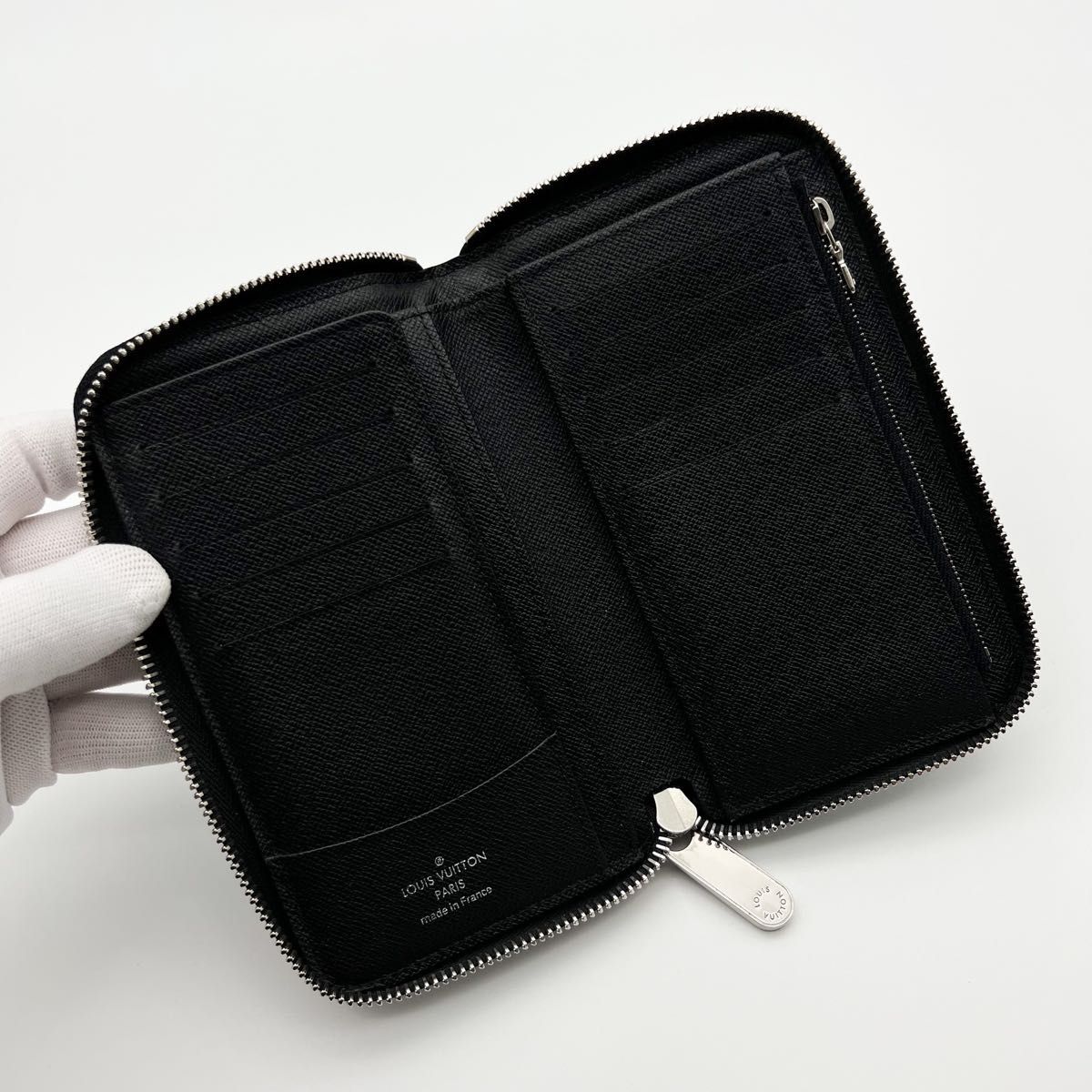 超極美品】 ルイヴィトン ジッピーコンパクトウォレット エピ 超極美品】 ルイヴィトン ジッピーコンパクトウォレット エピ