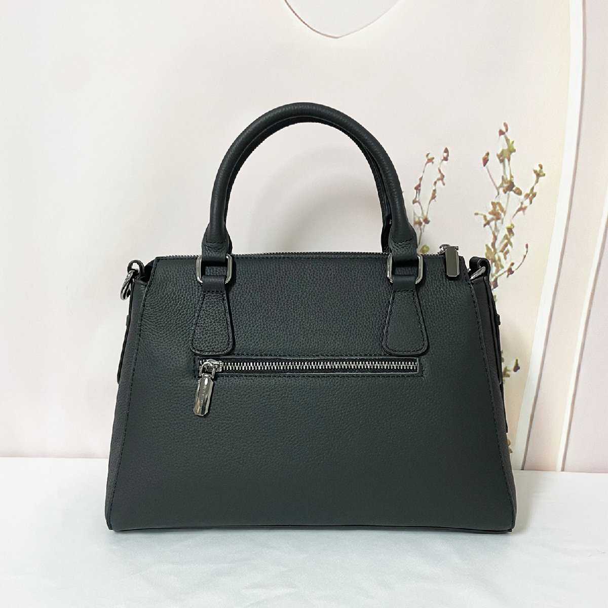  high class * shoulder bag regular price 12 ten thousand *Emmauela* Italy * milano departure * fine quality cow leather leather high capacity diagonal ... in stock 2WAY Classic office 