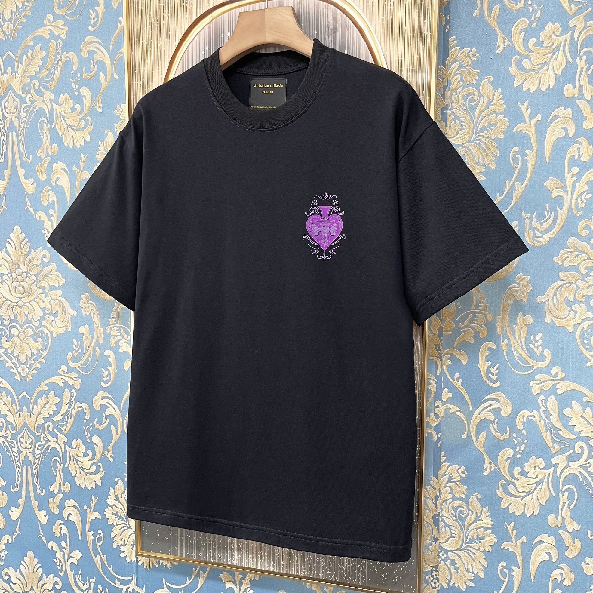 定価2万★christian milada・ミラノ発・半袖Tシャツ★上級 綿100％ 快適 薄手 通気 ロゴ 個性 トップス プルオーバー 夏 男女兼用 L/48_画像10