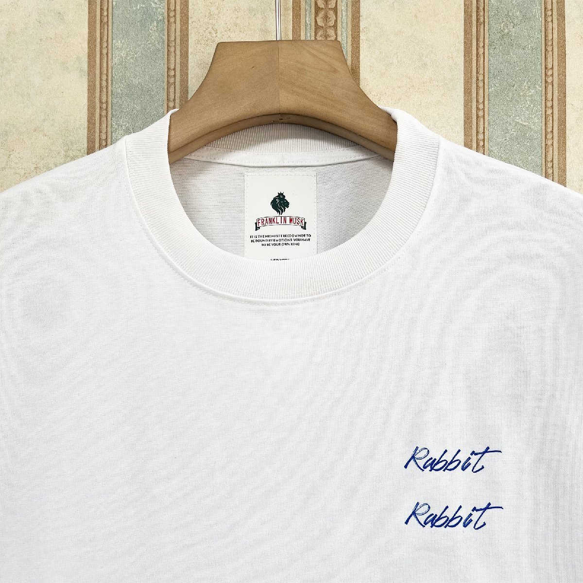 逸品 定価2万 FRANKLIN MUSK・アメリカ・ニューヨーク発 半袖Tシャツ 上質 薄手 吸湿 ウサギ カットソー スタイリッシュ 日常 サイズ4_画像3