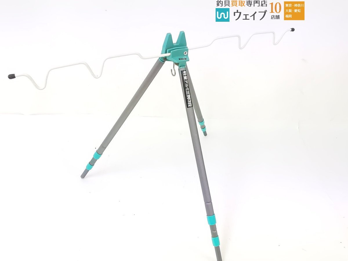 第一精工 3号 アルミ製サーフ三脚・DX 3号 他 アルミ三脚 竿受け 計5点セット_120Y490346 (2).JPG