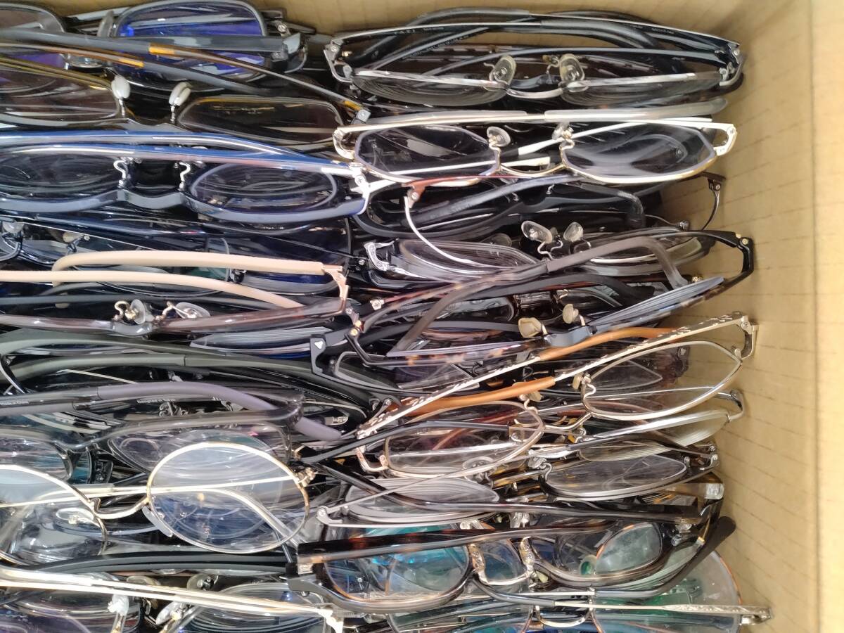 ■メガネ 眼鏡 大量 メーカー ブランド 色々 おまとめ 200本以上　　C_画像4
