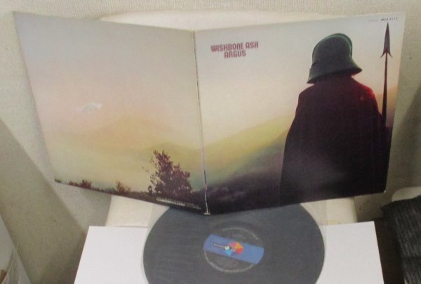 ^^ WISHBONE ASH / ARGUS [ 国内盤 JPN MCA -5117 ]_画像1