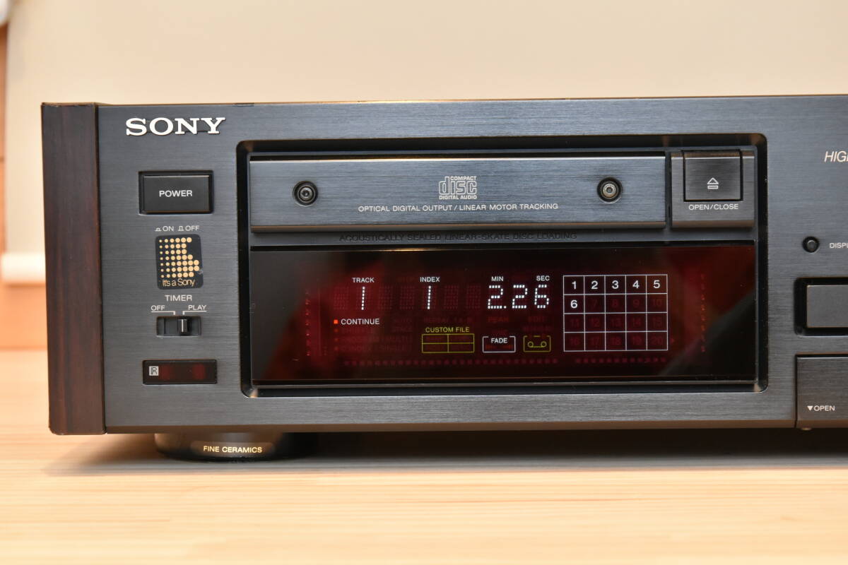 美品 美音 リモコン付 メンテナンス品 ベルト交換済 SONY CDプレイヤー CDP-X55ES 管理番号K265_画像2