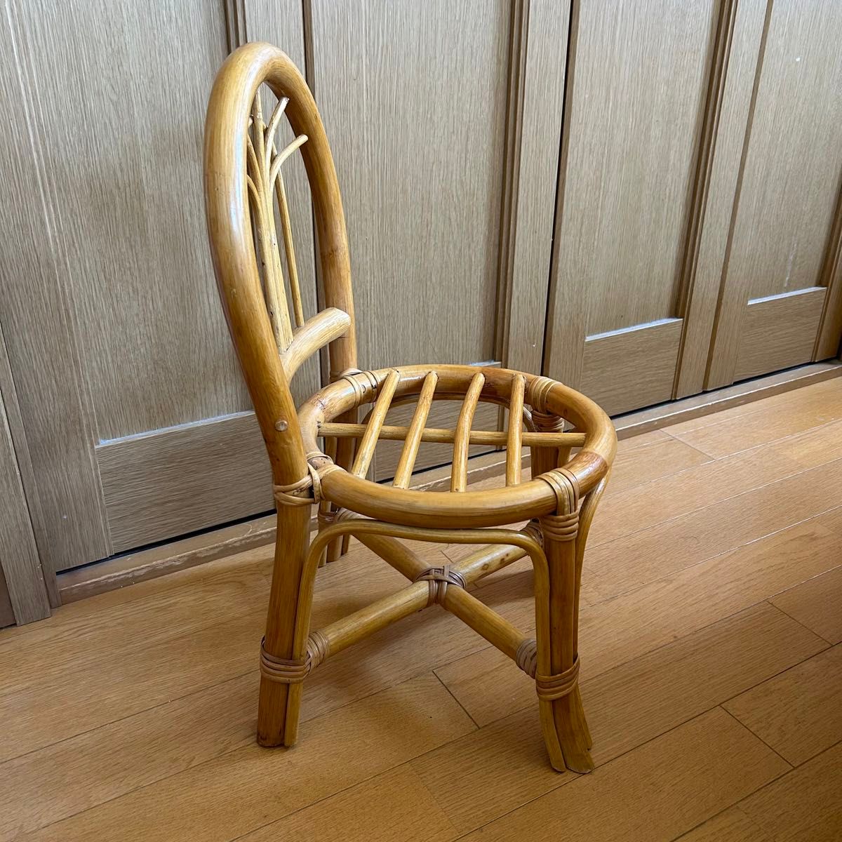 ラタン　チェア　椅子　アンティーク　ビンテージ　レトロ　キッズ　ペット　インテリア　台　籐製