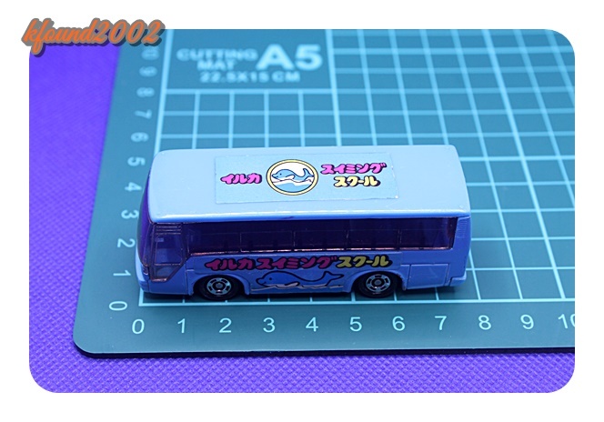 ISUZU SUPER HI-DECKERBUS　いすゞ自動車　バス　TOMY TOMICA　トミカ製　ミニカー　イルカスイミングスクール_画像6