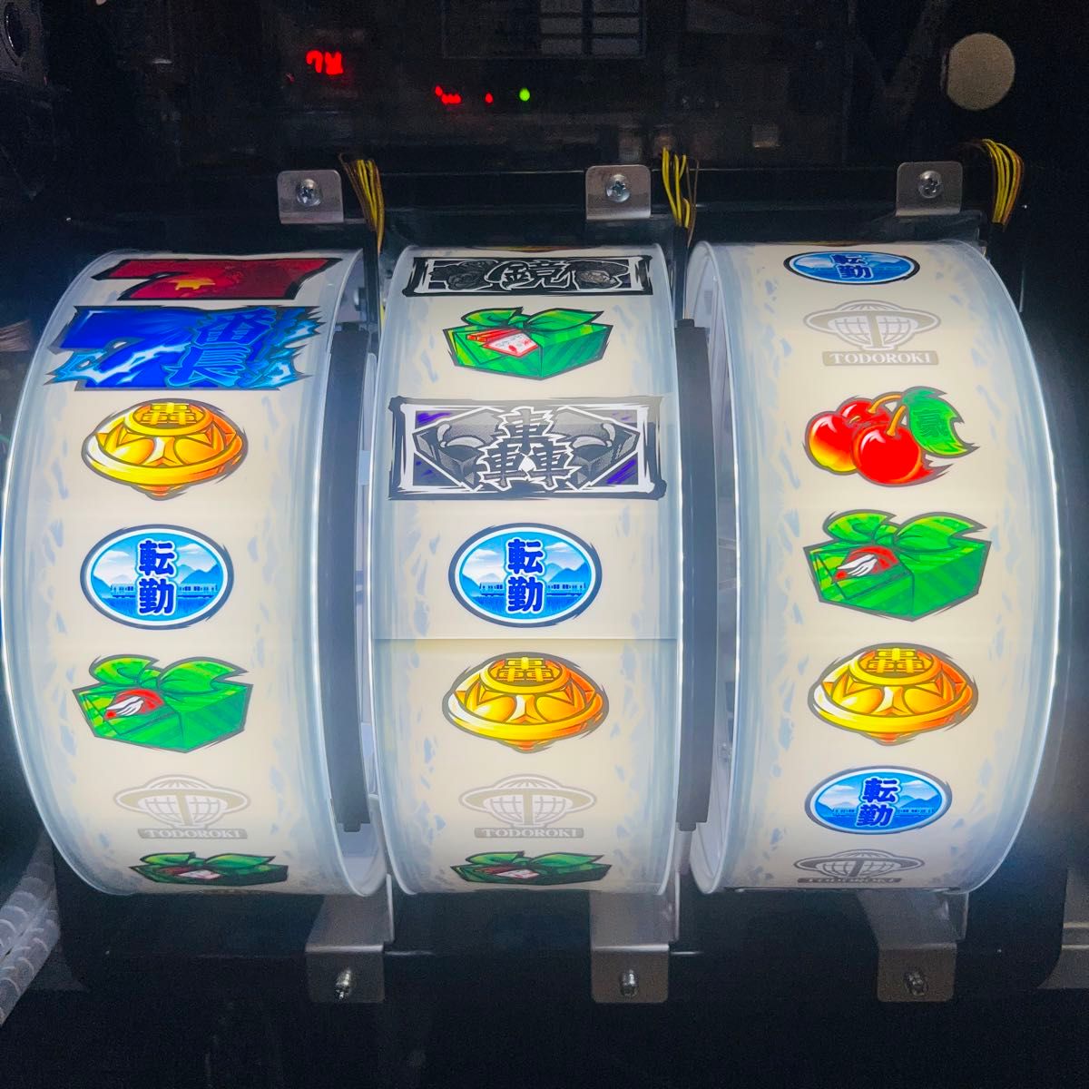 パチスロ中古実機 押忍 サラリーマン番長2 メダル不要機付 パチスロ中古実機 押忍 サラリーマン番長2 メダル不要機付