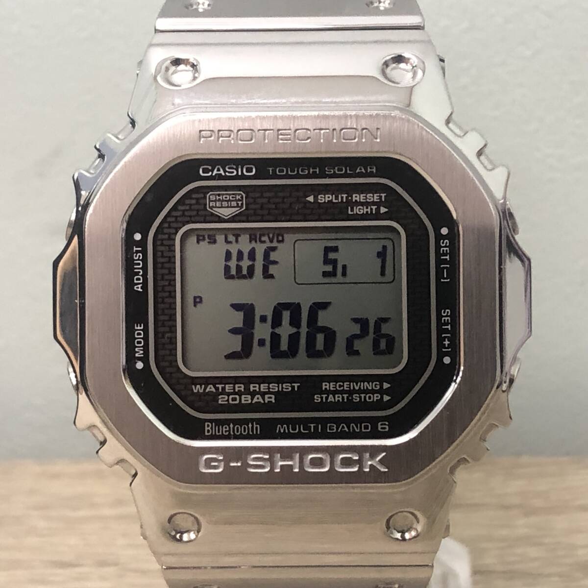 【10000円スタート】超美品 CASIO カシオ G-SHOCK PROTECTION 腕時計 GMＷーB5000 電波ソーラー デジタル文字盤 Bluetooth搭載 20BAR _画像2