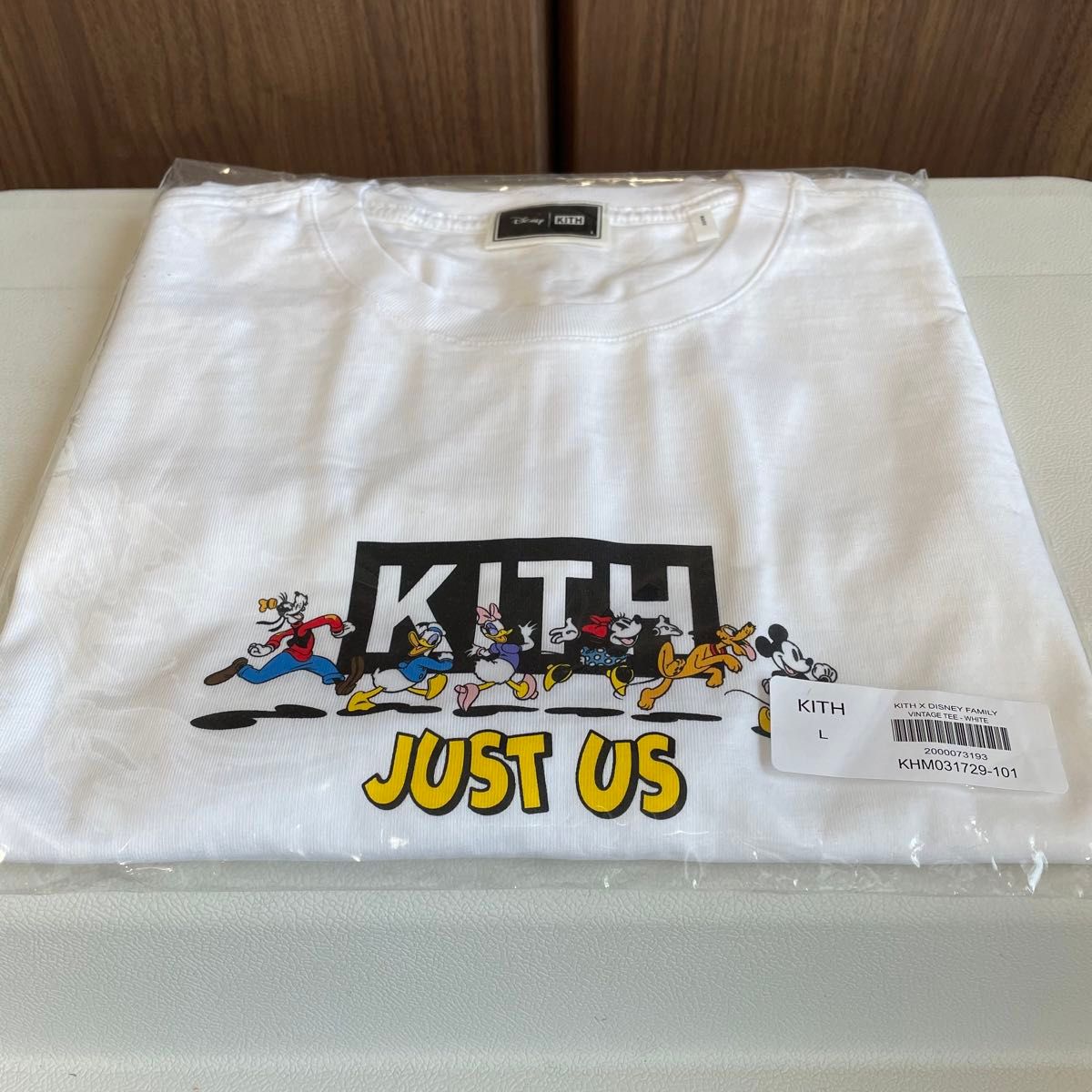 KITH Disney Mickey & Friends Family Vintage Tシャツ キス ディズニー ミッキー 白