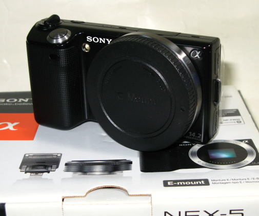 ソニー　NEX-5　ブラックボディ ( 過去にソニーサービスでメンテナンス実施あり )　レンズ付属なし　元箱 他付属　　 中古_画像1