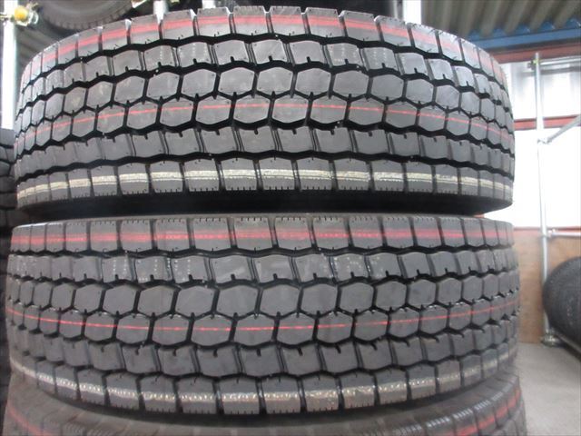 送料無料　新品タイヤ　225/80R17.5　BS　M888　ミックス　2024年製　2本セット_画像1