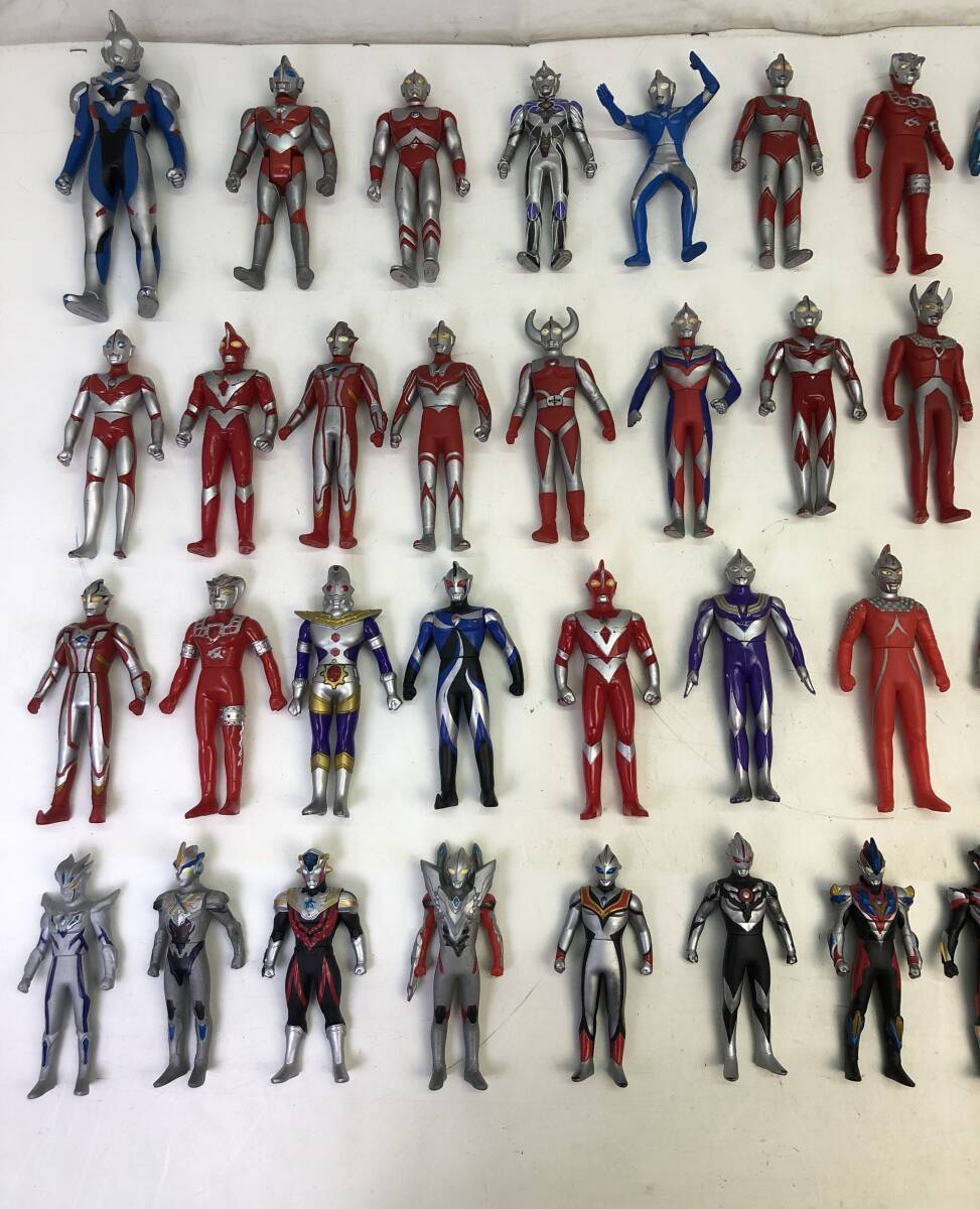 【1746】おもちゃ ウルトラマン ソフビ フィギュア 大量まとめ ジャンク品 中古品_画像3