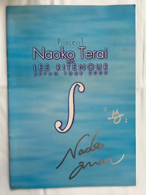 【直筆サイン入りパンフレット】寺井尚子　Princess T Naoko Terai with LEE RITENOIR JAPAN TOUR 2000 CD_画像1