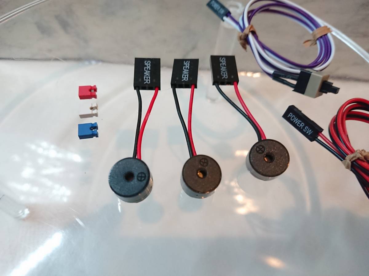 マザーボード ブザーユニット ビープスピーカー3個 Power Switch 紫色1個 赤色1個 ジャンパーピン 赤色 青色 白色 3個 送料無料
