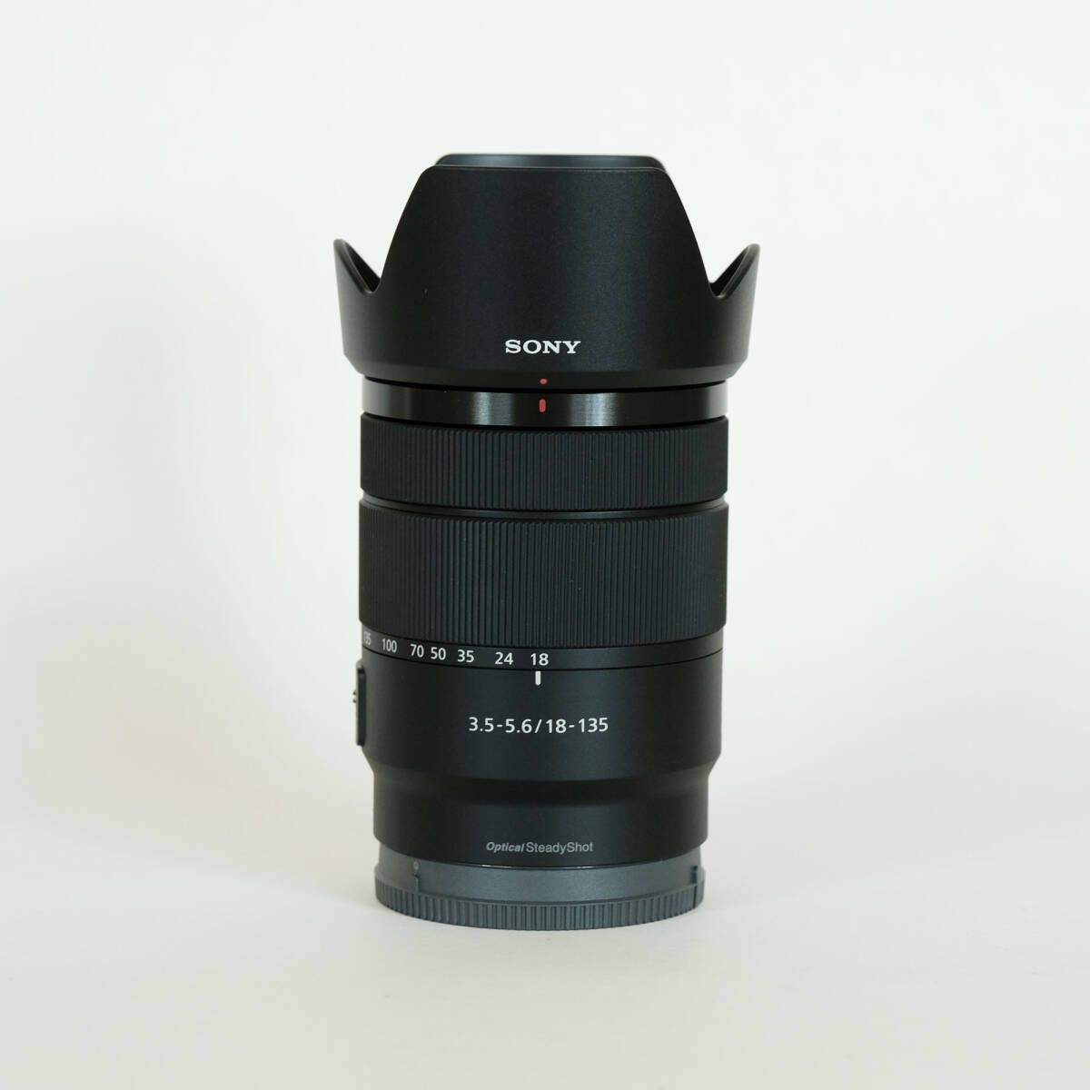 [極美品] SONY E 18-135mm F3.5-5.6 OSS SEL18135 / ソニーEマウント / APS-C