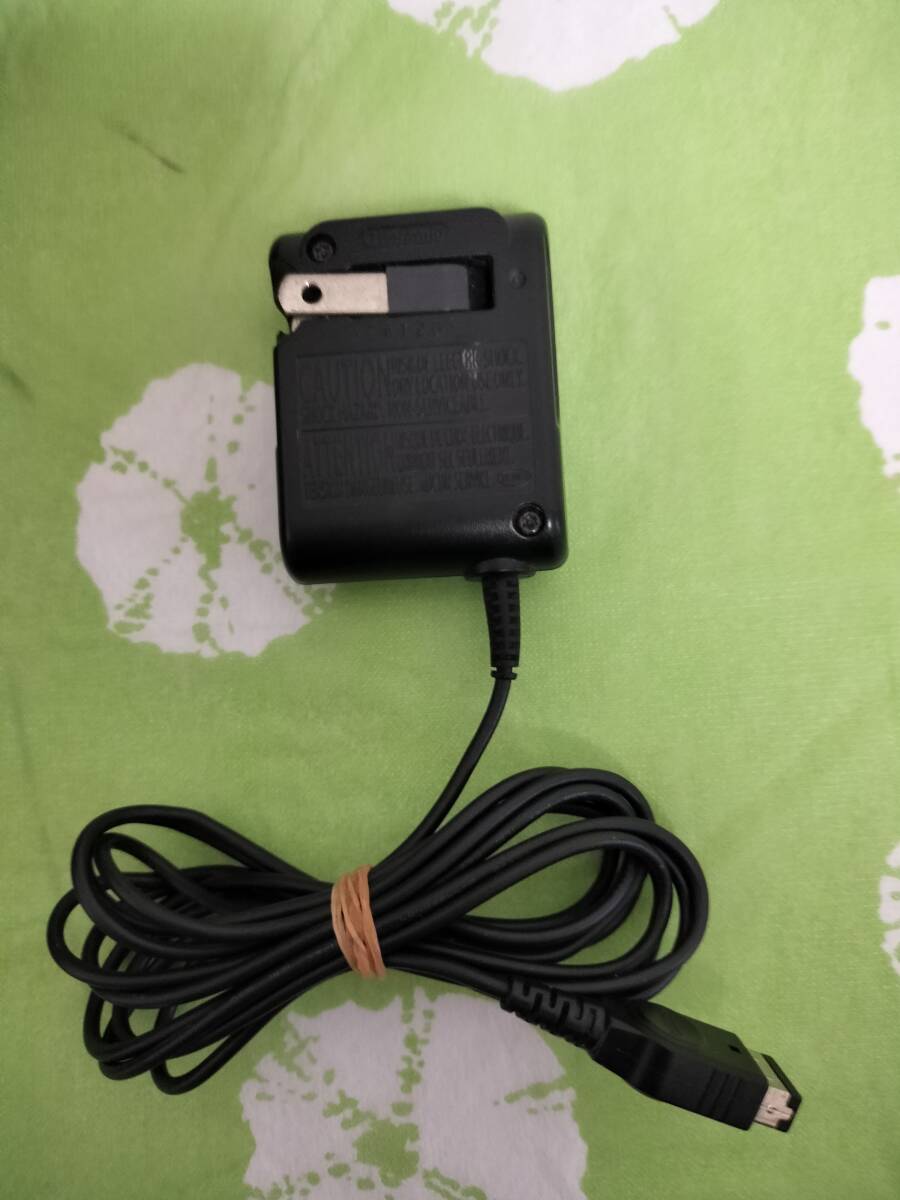 ●送料140円～◎ 初代DS GBA GBA-SP NTR-002 初代ニンテンドーDS ゲームボーイアドバンスSPに使用出来ます　アダプター　充電器　任天堂　_画像2