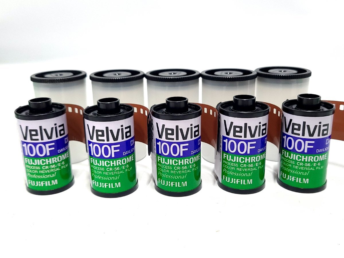 ★未使用 富士フィルム FUJICHROME Velvia 100F RVP F 135 36枚撮 5本セット ベルビア 期限切れフィルム 8928M8.の画像4